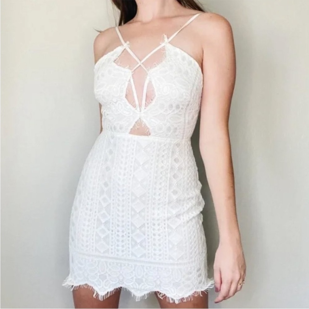 Storia White Lace Lace Up Mini Dress Sheath Sexy Honeymoon Wedding Bach - size S
